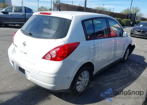 2007 Nissan Versa 1.8S z USA, uszkodzony, nr VIN 3N1BC13EX7L386925